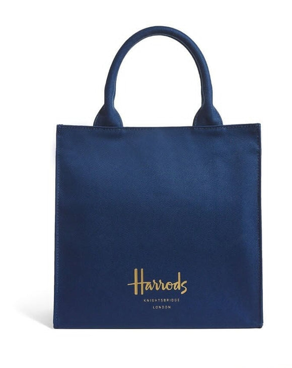 Harrods

Small Cotton Logo Tote Bag ( Dark blue)...حقيبة صغيرة من القطن بشعار (أزرق غامق)