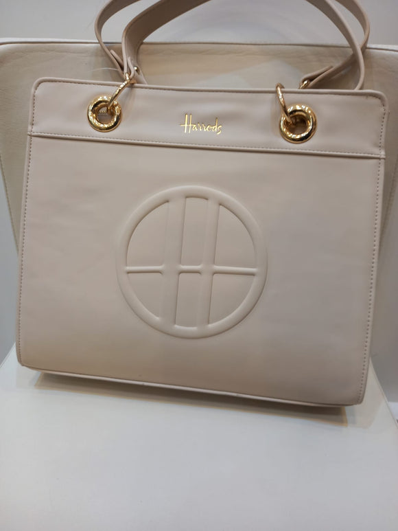 Finchley Beige Shoulder Bag...حقيبة كتف باللون البيج