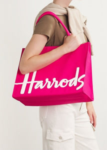 Harrods

Large Cotton Logo Tote Bag ( pink)...حقيبة تسوق قطنية كبيرة بشعار هارودز لون وردي