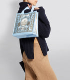 Small Regal Banner Shopper Bag..حقيبة تسوق صغيرة بشعار ملكي