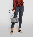 Landmark Cross Body Bag..حقيبة كروس ذات معلم بارز