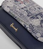 Landmark Cross Body Bag..حقيبة كروس ذات معلم بارز