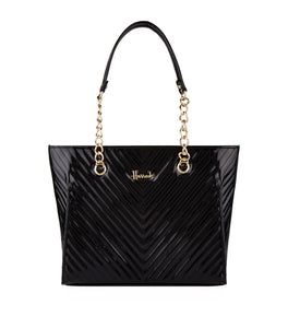 Patent Christie Chevron Shoulder Bag..حقيبة كتف كريستي  الحاصلة على براءة اختراع